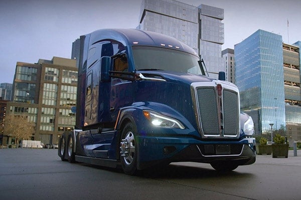 Kenworth T680 Next Gen Driving Through The City