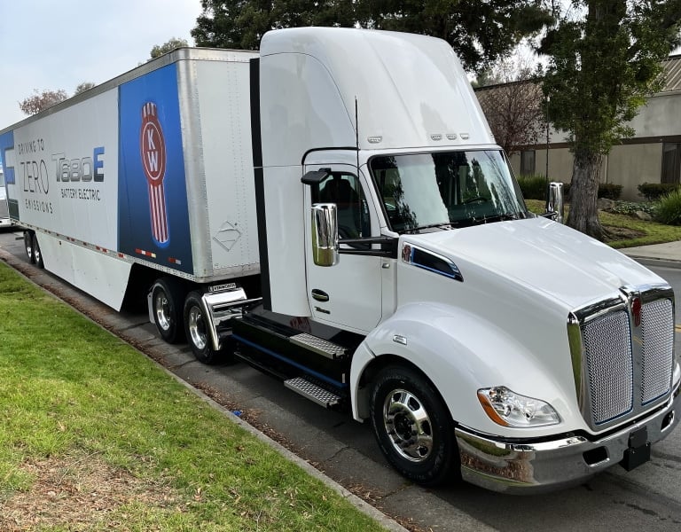 Kenworth Launches T680E Class 8 Battery-Electric Model