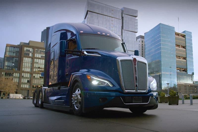 Kenworth T680 Next Gen Driving Through The City