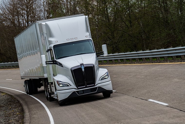 Kenworth Launches T680E Class 8 Battery-Electric Model